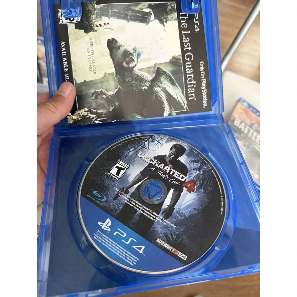 Lot Of 3 PS4 Games , Let's Sing Country , Uncharted 4, Battlefield